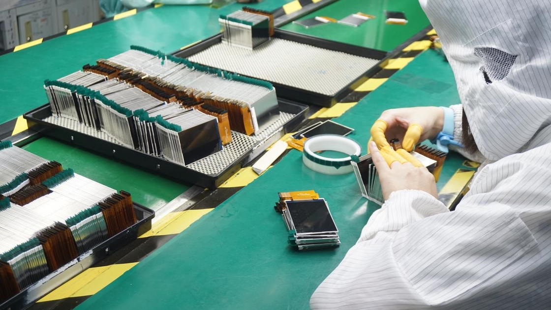 Polcd Custom 2.4 Inch Lcd Capacitive Touch Screen Display Panel 240*320 Mcu Interface Tft Screen Module