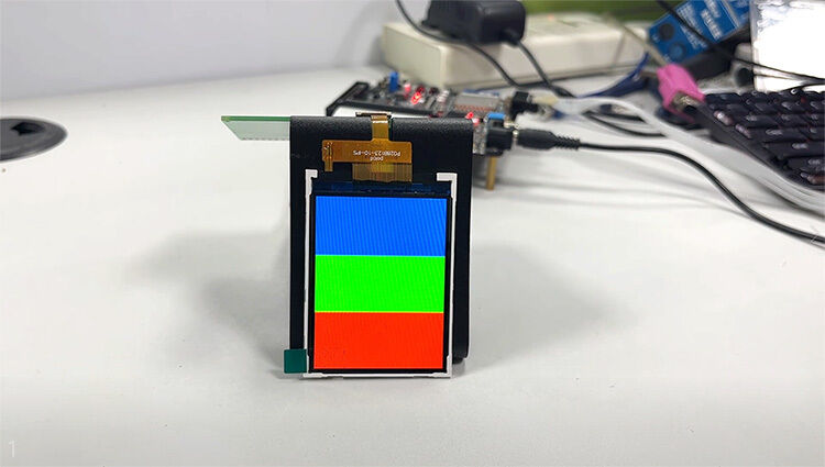 SPI ইন্টারফেস 240x320 টাচ ডিসপ্লে IPS 2.8 ইঞ্চি Tft Lcd মডিউল Polcd স্ক্রীন